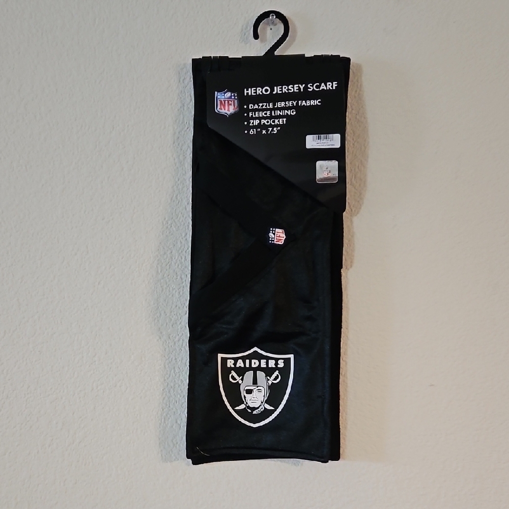 NFL Raiders Black Scarf